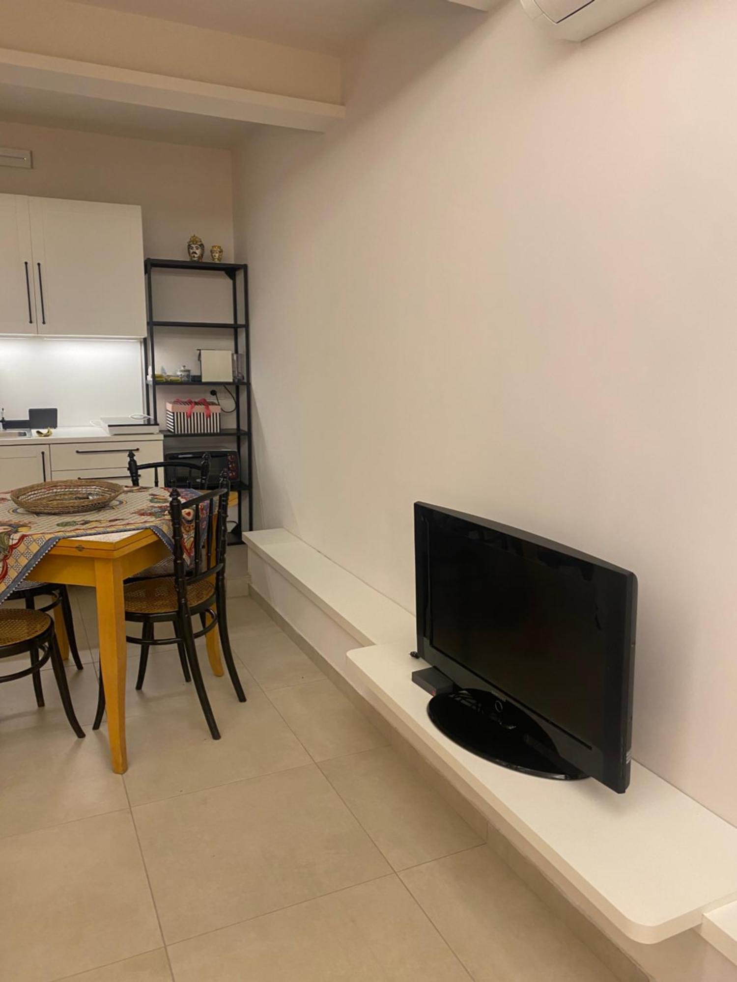 Emanuele Domus Apartment Catánia Buitenkant foto